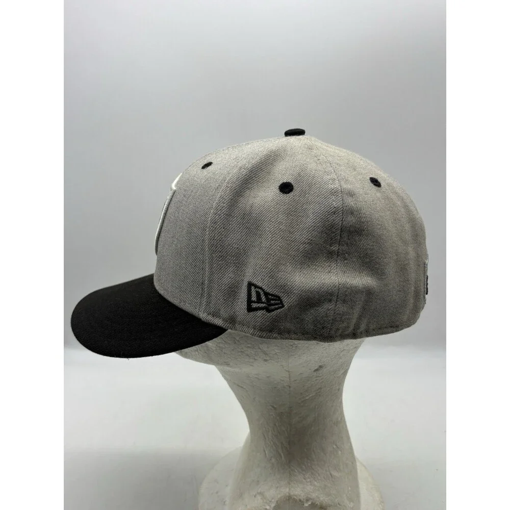 Oakland Raiders Hat New Era 59FIFTY Size 7 Gray Black Shield Fitted NFL Cap